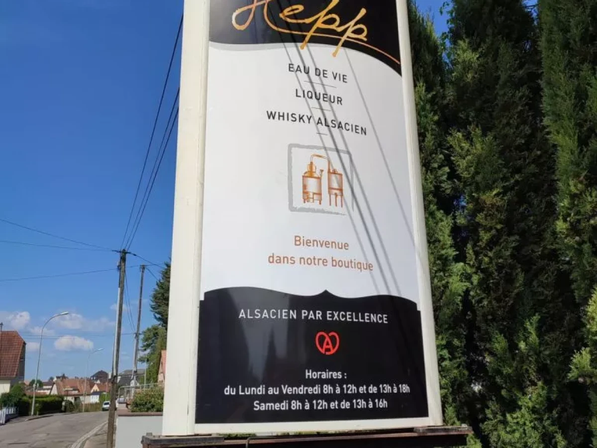 Seb Imprim Imprimerie Strasbourg Pourquoi Choisir La Bache Publicitaire Comme Support De Communication